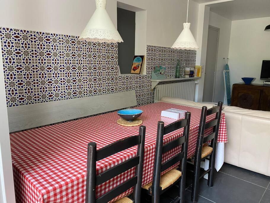 Appartement En Rez De Jardin Ciboure Exterior foto